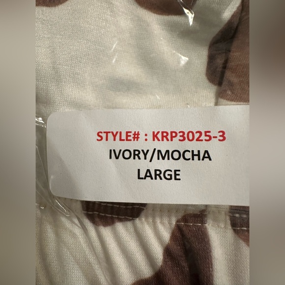 Jade by Jane Cow Print Flared Bell-Bottoms Pull On Pants Mocha Ivory Sz Large - Picture 3 of 8